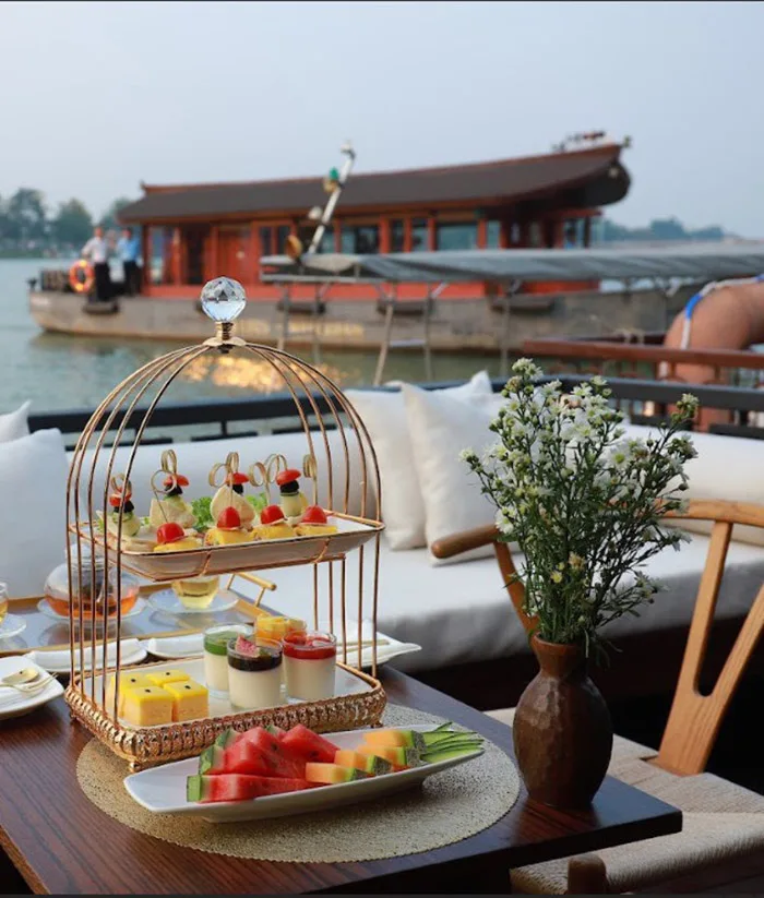 Tiệc trà chiều trên sông Hương - Ảnh 3